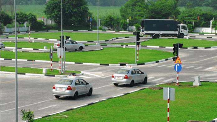 Kinh nghiệm thi sát hạch lái xe B2 thi-bang-lai-b2