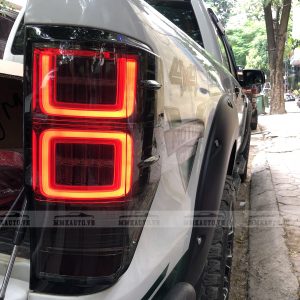 Đèn hậu led được lắp cho Ford Ranger Wildtrak