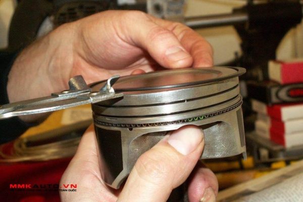 Khi Nào Cần Thay Xéc Măng Mới