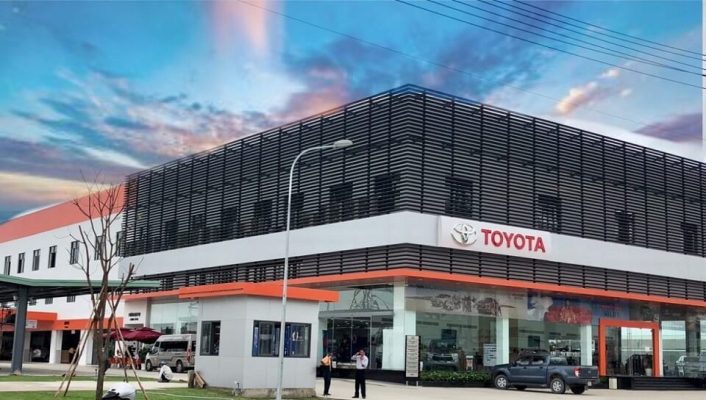 thuong hieu toyota 13