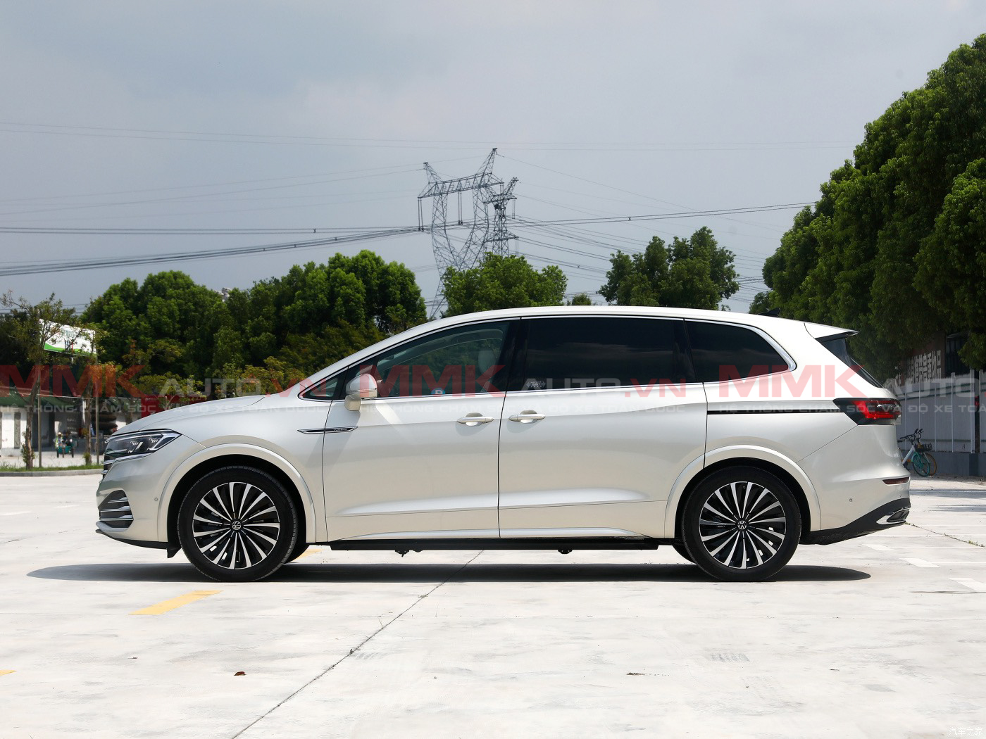 Độ Limousine Volkswagen Viloran - Chi Tiết Gói Độ 2024 Độ Mâm Volkswagen Viloran