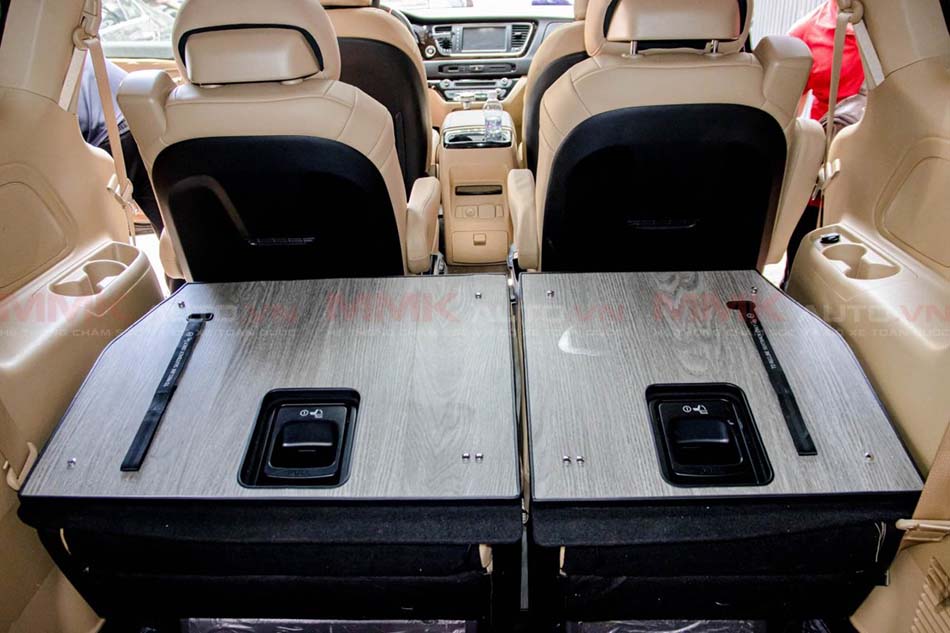 doi-mau-noi-that-boc-ghe-da-kia-sedona