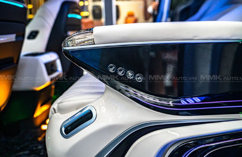 TÍnh năng ghế trên Kia Carnival 2023 độ ghế Limousine