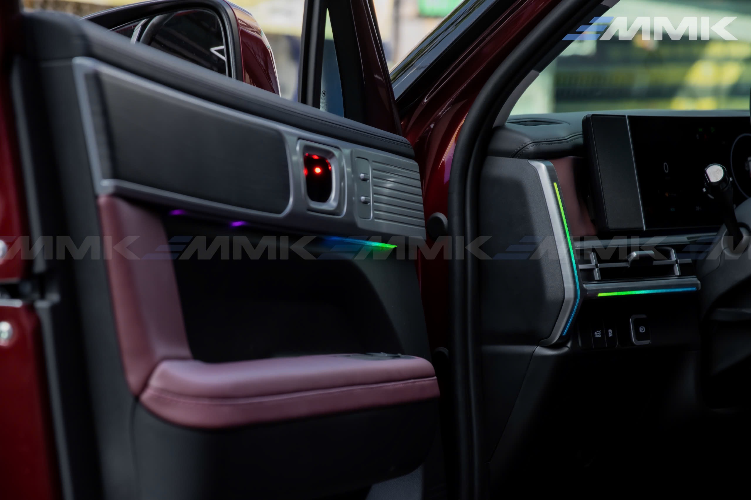 viền LED nội thất Hyundai Santafe