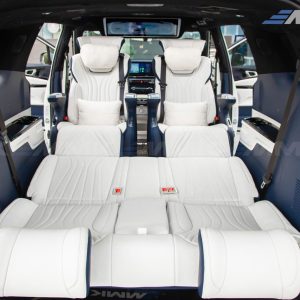 do kia carnival xanh navy 8 scaled