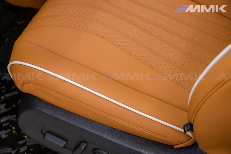độ ghế MIKA 6.0 màu nâu bò cho kia carnival