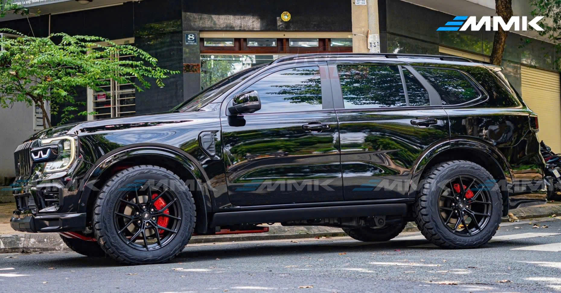 Độ xe Ford Everest: Chi tiết phụ kiện về Nội Ngoại Thất Lựa chọn phong cách độ xe Ford Everest sang trọng