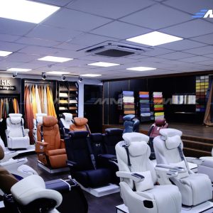 Mercedes V250 độ ghế limousine siêu sang | MMK Auto Khong gian trung bay MMK Auto hien dai da dang san pham va cac hang muc noi that xe sang scaled