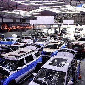 Mercedes V250 độ ghế limousine siêu sang | MMK Auto Xuong MMK Auto rong rai trang bi hien dai dam bao cac du an thi cong chat luong ve an toan va tham my scaled