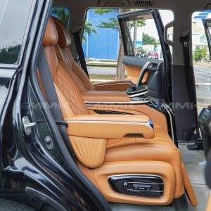 Toyota Land Cruiser Prado độ ghế Hongyi Throne chuẩn thương gia ghe hongyi throne voi dem ngoi rong rai nang do co the va tang su thoai mai tren hanh trinh dai
